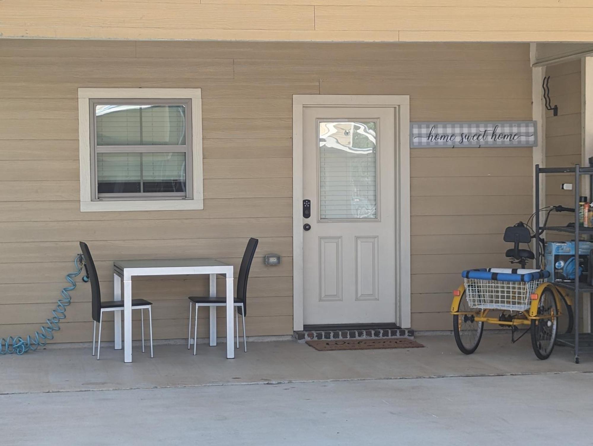 Villa Cozy Townhouse Near Casinos & Prien Lake Park Lake Charles Exterior foto